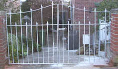 bespoke gateways in iron and steel